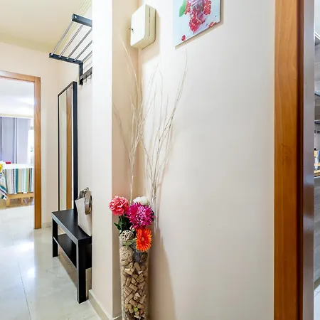 Apartment Luminoso Piso En By